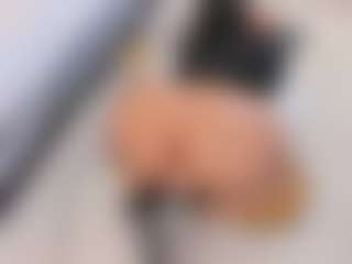 elizabeth-bree's Live Sex Cam Show