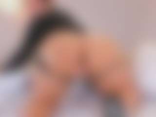 elizabeth-bree's Live Sex Cam Show