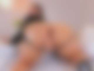elizabeth-bree's Live Sex Cam Show