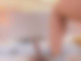 elizabeth-bree's Live Sex Cam Show