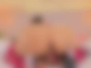 elizabeth-bree's Live Sex Cam Show