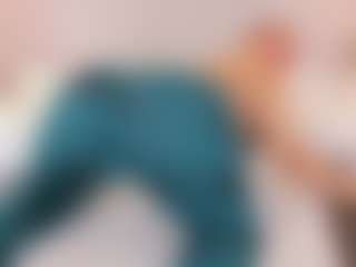 elizabeth-bree's Live Sex Cam Show