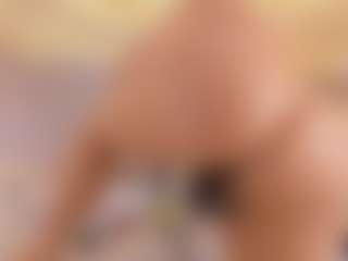 elizabeth-bree's Live Sex Cam Show