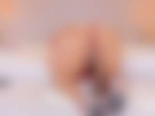 Live cam show with elizabeth-bree - Handjob on Strip Flash - Live Sex Shows