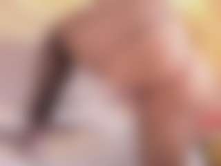 elizabeth-bree's Live Sex Cam Show