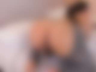 elizabeth-bree's Live Sex Cam Show