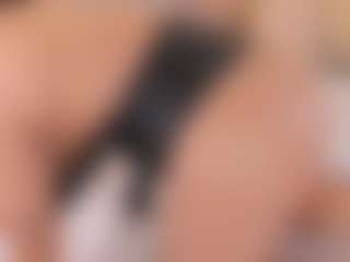 elizabeth-bree's Live Sex Cam Show