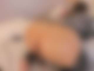 elizabeth-bree's Live Sex Cam Show