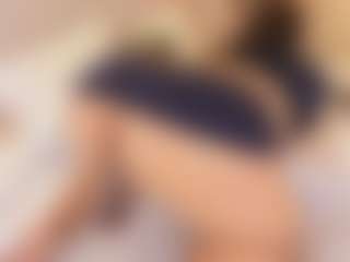 elizabeth-bree's Live Sex Cam Show