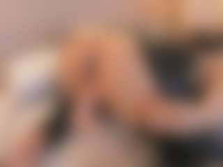 elizabeth-bree's Live Sex Cam Show