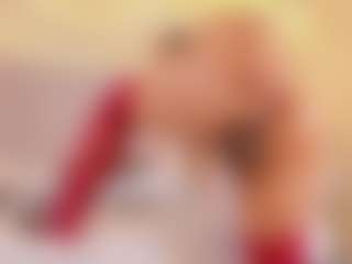 Live cam show with elizabeth-bree - Fingering on SquirtSoMuch