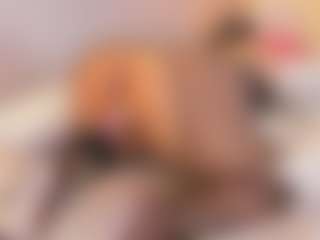 elizabeth-bree's Live Sex Cam Show