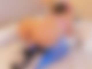 elizabeth-bree's Live Sex Cam Show