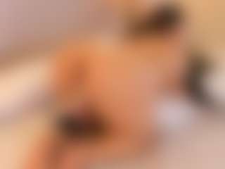 elizabeth-bree's Live Sex Cam Show