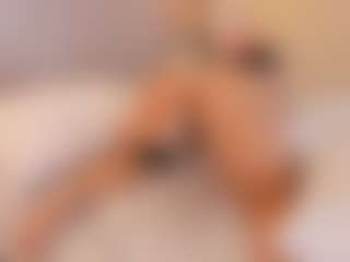 elizabeth-bree's Live Sex Cam Show