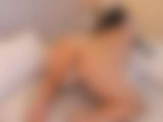 elizabeth-bree's Live Sex Cam Show