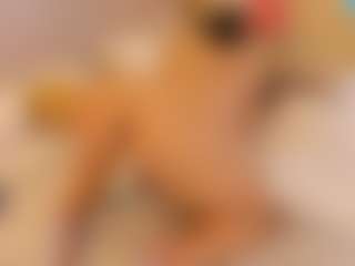 elizabeth-bree's Live Sex Cam Show