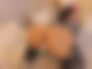 elizabeth-bree's Live Sex Cam Show