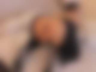 elizabeth-bree's Live Sex Cam Show
