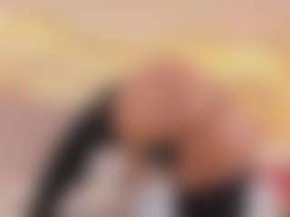 elizabeth-bree's Live Sex Cam Show