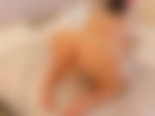 elizabeth-bree's Live Sex Cam Show