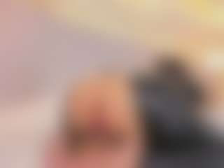 elizabeth-bree's Live Sex Cam Show