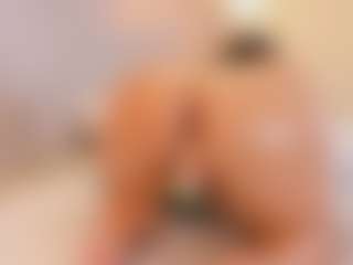 elizabeth-bree's Live Sex Cam Show