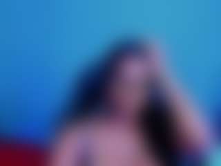 Live cam show with Kinkygirl - Brown Eyes on Free Soda