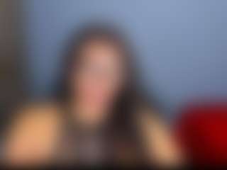 Live cam show with Shygirl - Wet on xheatlive.com