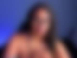 Live cam show with Yougirlebony - BBW on studioflirtlive.com