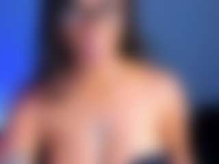 Yougirlebony's Live Sex Cam Show