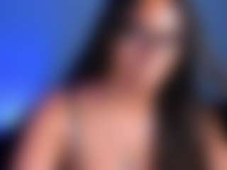 Yougirlebony's Live Sex Cam Show