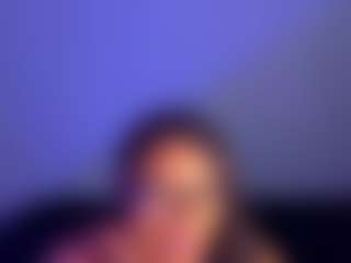 Live cam show with Yougirlebony - Shaved Pussy on Big Tits