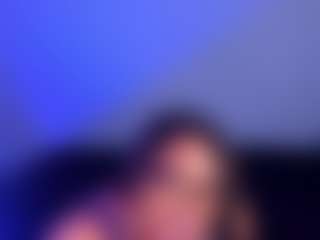 Yougirlebony's Live Sex Cam Show