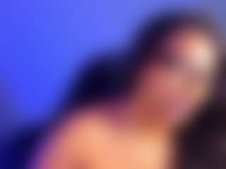 Yougirlebony's Live Sex Cam Show