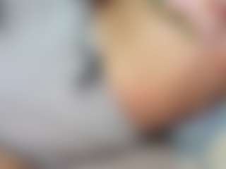 Live cam show with karoline1201 - Wet on Camiplay Live