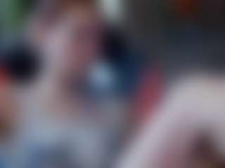 Live cam show with karoline1201 - Upskirt on SpunkLive