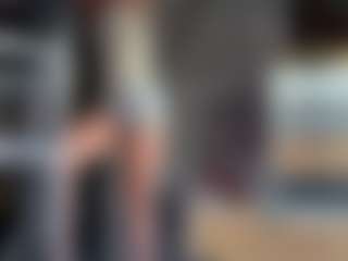 Live cam show with karoline1201 - Upskirt on Camiplay Live