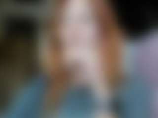 Live cam show with karoline1201 - Upskirt on Uber Horny