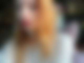 Live cam show with karoline1201 - Camel Toe on Gym Cam Girls