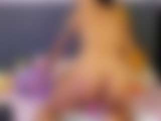 Live cam show with harmonyhill - HD on crypto-cams
