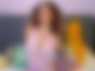 Live cam show with harmonyhill - Squirt on Mixed Magazine Live