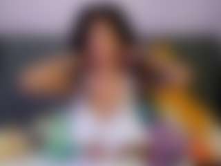 Live cam show with harmonyhill - Bikini on Dare Cams