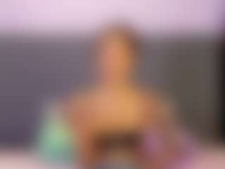 Live cam show with harmonyhill - Petite Teen (18+) on Hubzter Live