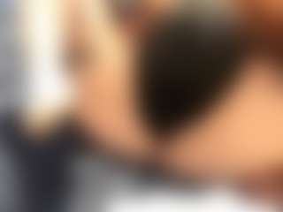 hellonheelz's Live Sex Cam Show