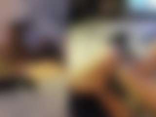 hellonheelz's Live Sex Cam Show