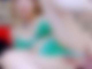 ivorydreams's Live Sex Cam Show