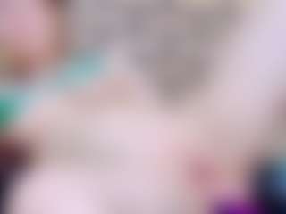ivorydreams's Live Sex Cam Show