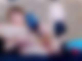 ivorydreams's Live Sex Cam Show