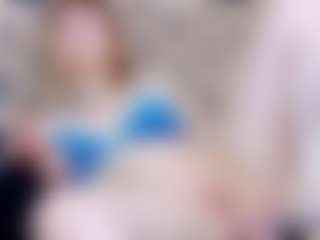 Live cam show with ivorydreams - Submissive on Camsoda